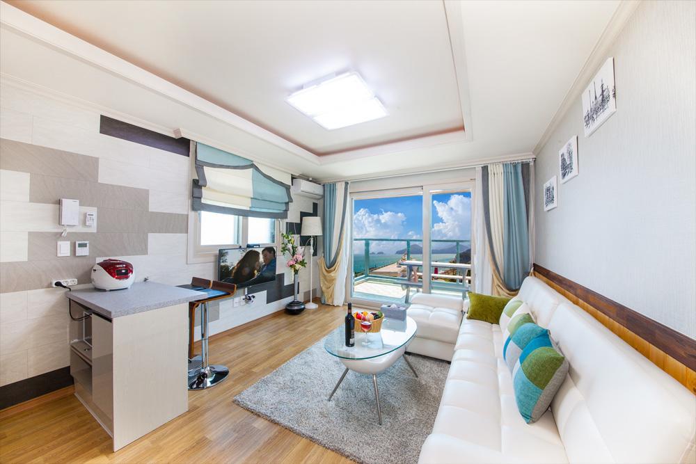 Geoje Haebaram Pension Buitenkant foto